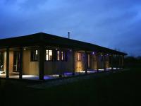 Yellowrush Lodge - Yellowtop Country Park - Hot Tub - Yorkshire - B&B Selby