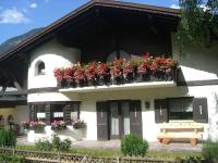 Apartment mit Terrasse