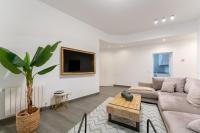 Luxe Apartment in Plaza de España - B&B