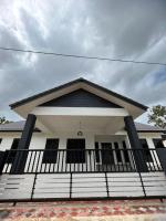 B&B Bukit Payung - Homestay Singgah Tamu Al Amin - Bed and Breakfast Bukit Payung