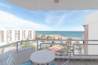 Global Vacacional, Apartamento con terraza e increíbles vistas al mar - Bed and Breakfast El Port de Sagunt