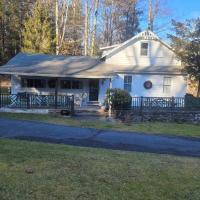 Panther Mountain Lodge - Bed and Breakfast Phoenicia