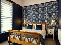 B&B Southport - Birkdale Retreat - Bed and Breakfast Southport