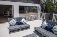 Modern Luxury Beach House - Chambres d’hôtes Ballito