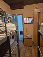 Dreibettzimmer mit Balkon