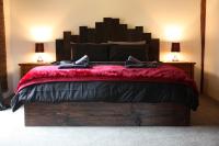 B&B Daylesford - La Boheme Secluded Luxury Spa Villa - Bed and Breakfast Daylesford