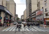 M Pugliese Amplio, cómodo y luminoso a metros del subte - B&B