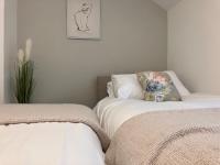 B&B Monkwearmouth - Sunderland Stays - Central, HS WiFi, Secure Free parking, Smart TV - Bed and Breakfast Monkwearmouth