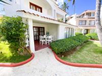 Villa with Garden View