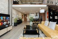 Premium Penthouse Apartment with City View