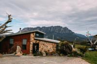 Eagles Nest Retreat - B&B West Kentish