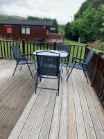 Lakeside retreat - Lodge 2F caer beris holiday park - no commercial vehicles allowed on site - Chambres d'hôtes Builth Wells