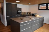 Lina - Lakeview Living near Interlaken - Ferienwohnung Niederried b. Interlaken