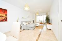 Expoholidays - Puerto Deportivo La Goleta - B&B Almerimar