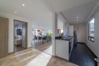 One-Bedroom Apartment with City View