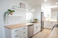 Boho Solana Stunner - Bed and Breakfast Solana Beach