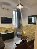 Logis centre historique 4 personnes - Soleil Levant La Ciotat - B&B La Ciotat