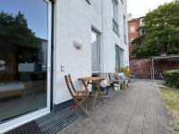 Wohnen auf Zeit - The East Apartment by Rabe, Gym, Parkplatz, Smart-TV, Netflix - Chambres d'hôtes Karlsruhe