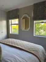 B&B Franschhoek - Mountain View 1-Bedroom Villa in Franschhoek - Bed and Breakfast Franschhoek