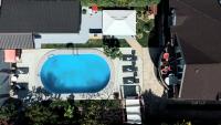Lux Apartments With Pool Dex - B&B Zemun Polje