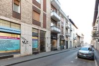 Niguarda Bright Apartment w/ Balcony - Chambres d’hôtes