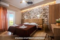 Stavros Apartments Kontokali next to Gouvia Marina - Chambres d'hôtes Kontokáli