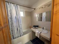 Green Garden Apartman - B&B Gencsapáti