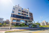 Brisas do Sul 102 - Excelente apartamento 2 quartos com vista mar - Finamente mobiliado e decorado - À poucos metros da praia - (Consultar serviços de roupa de cama e banho) - B&B Bombinhas