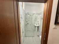 Camera Tripla Basic con Bagno in Comune