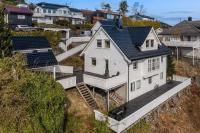 Cozy house with lovely view - B&B Bergen