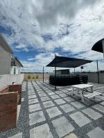 MUSLlM ONLY Pool Wifi 3 aircond room Hospital Sultanah Bahiyah - B&B Alor Star