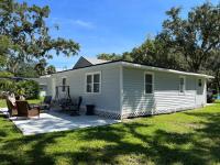 B&B Kissimmee - Home in Kissimmee with Huge Backyard - Bed and Breakfast Kissimmee