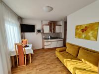 Apartamento de 1 dormitorio con balcón - 102