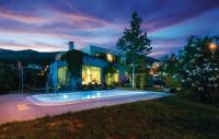 Villa Rasko with private heated pool - B&B