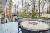 Pet-Friendly Fletcher Home - 13 Mi to Asheville! - Chambres d’hôtes Fletcher