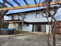 Къща за гости Роден Балкан - B&B Karalite