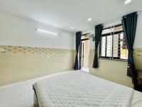Queen Room with Balcony
