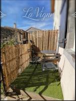 La Roche Blanche, maison de bourg pleine de charme - B&B