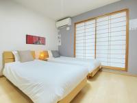 Twin Room with Private Bathroom