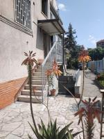Bilocale Metro 4 - Linate Airport e Duomo 10 min - B&B