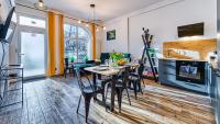 Apartament Luxury Angelika F4 3 sypialnie, Sauna i Klimatyzacja - 5D Apartamenty - Chambres d'hôtes Świeradów-Zdrój