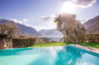 Ossuccio Sanny-Grande B sleeps 8 with POOL by Italian Apartments - Chambres d'hôtes Ossuccio