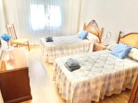 Casa Cándida Parking y WIFI Incluido - B&B Oviedo