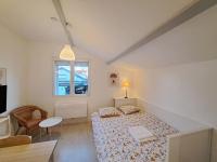 B&B Reims - Miami - Studio neuf - Bed and Breakfast Reims