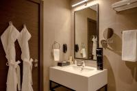 Fraser Suites Al Liwan