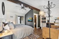 Chief's Head Peak - Bed and Breakfast Allenspark