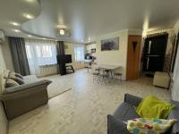 Трехкомнатная квартира в центре города с выходом в центральный Парк - B&B Kostanay