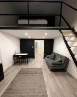 Zimmer mit Kingsize-Bett