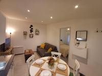 Super F2 à 5mn aéroport d'Orly parking privé gratuit - B&B Paray-Vieille-Poste