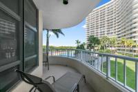 Beachside Oasis in Paradise-Beachfront, Pool View - Ferienwohnung